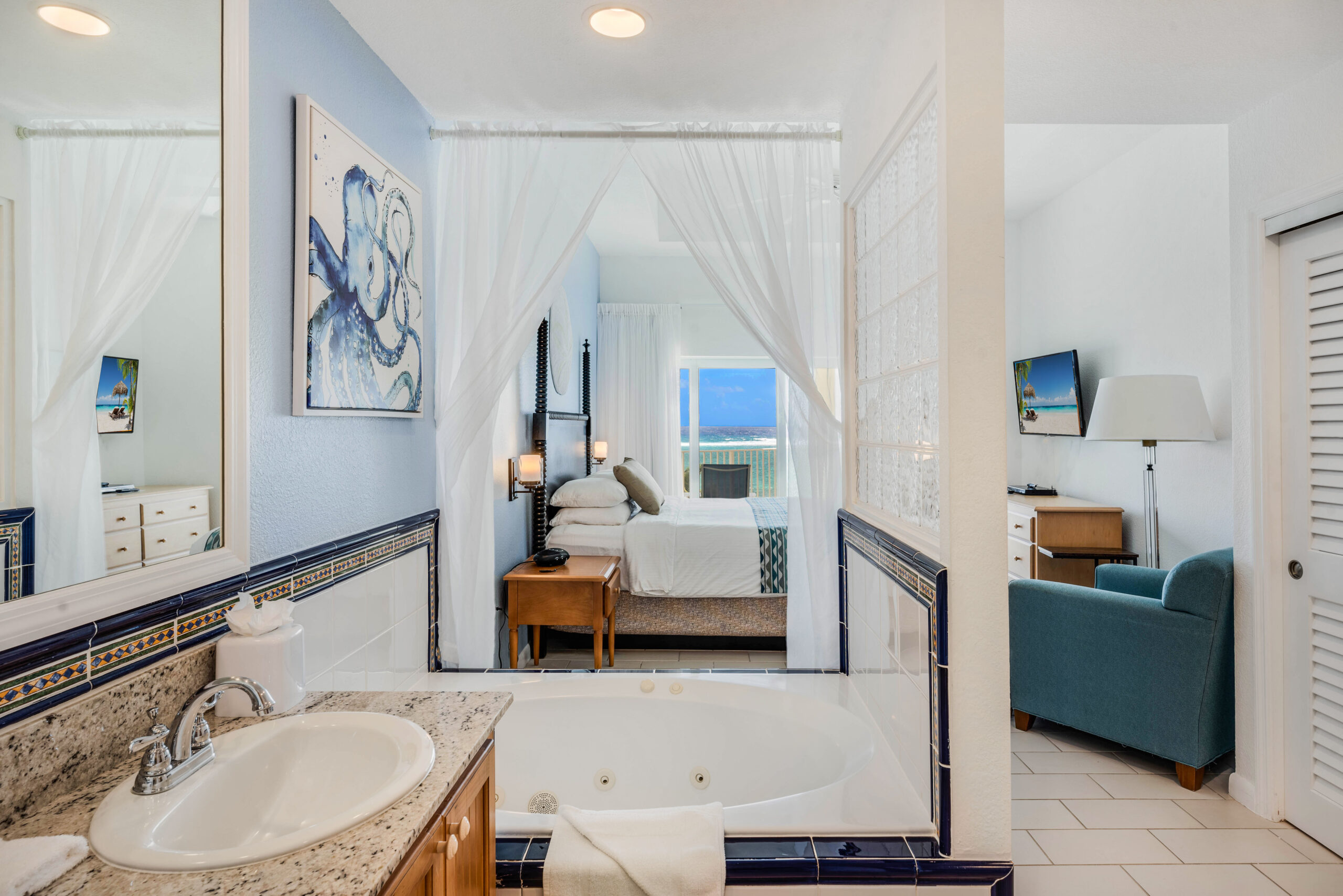 Beachfront Deluxe Studio